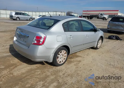 2010 Nissan Sentra 2.0S from USA, damaged, VIN 3N1AB6AP1AL600370